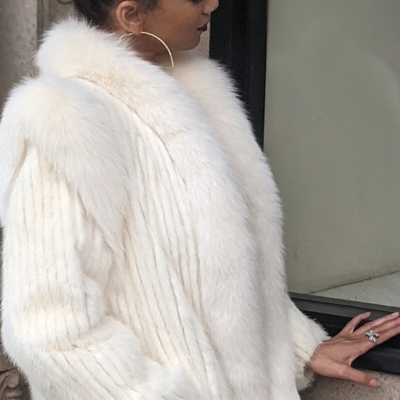 White Mink Convertible Jacket w/ Fox Trim - Picture 3 of 11